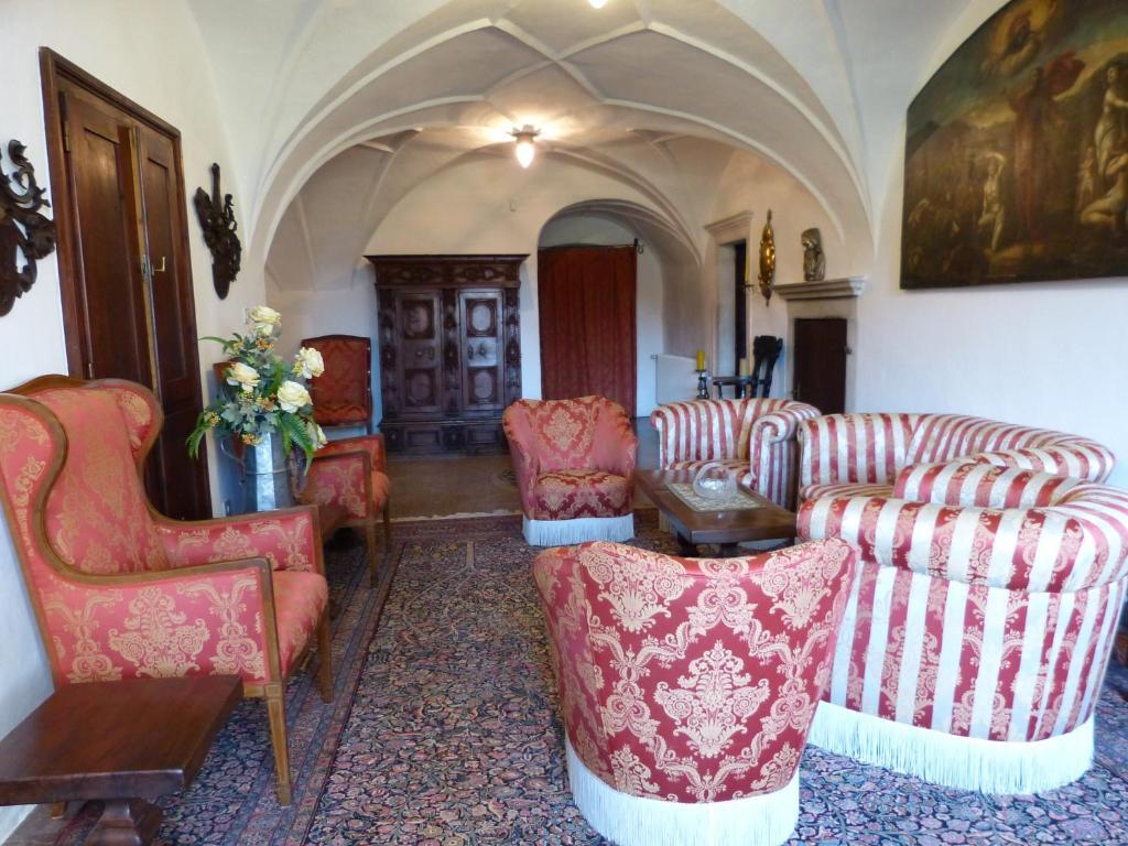 Apartments Schloss Paschbach Appiano Sulla Strada Del Vino Dış mekan fotoğraf