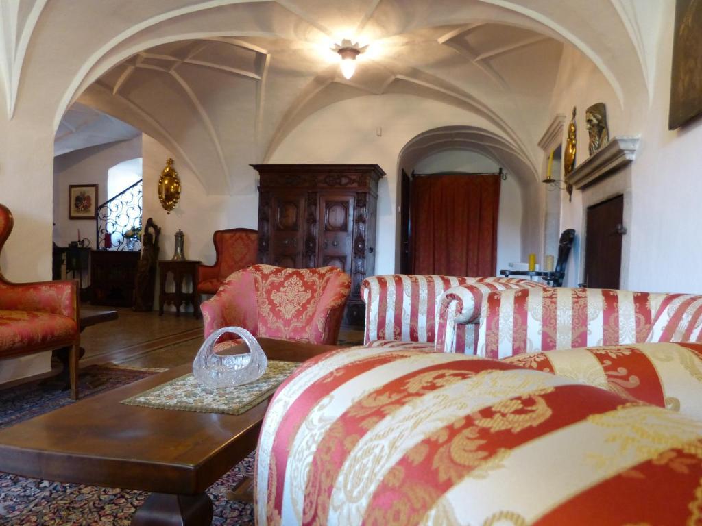 Apartments Schloss Paschbach Appiano Sulla Strada Del Vino Dış mekan fotoğraf