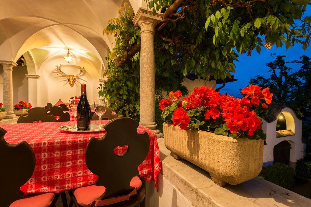 Apartments Schloss Paschbach Appiano Sulla Strada Del Vino Dış mekan fotoğraf