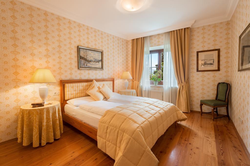 Apartments Schloss Paschbach Appiano Sulla Strada Del Vino Dış mekan fotoğraf